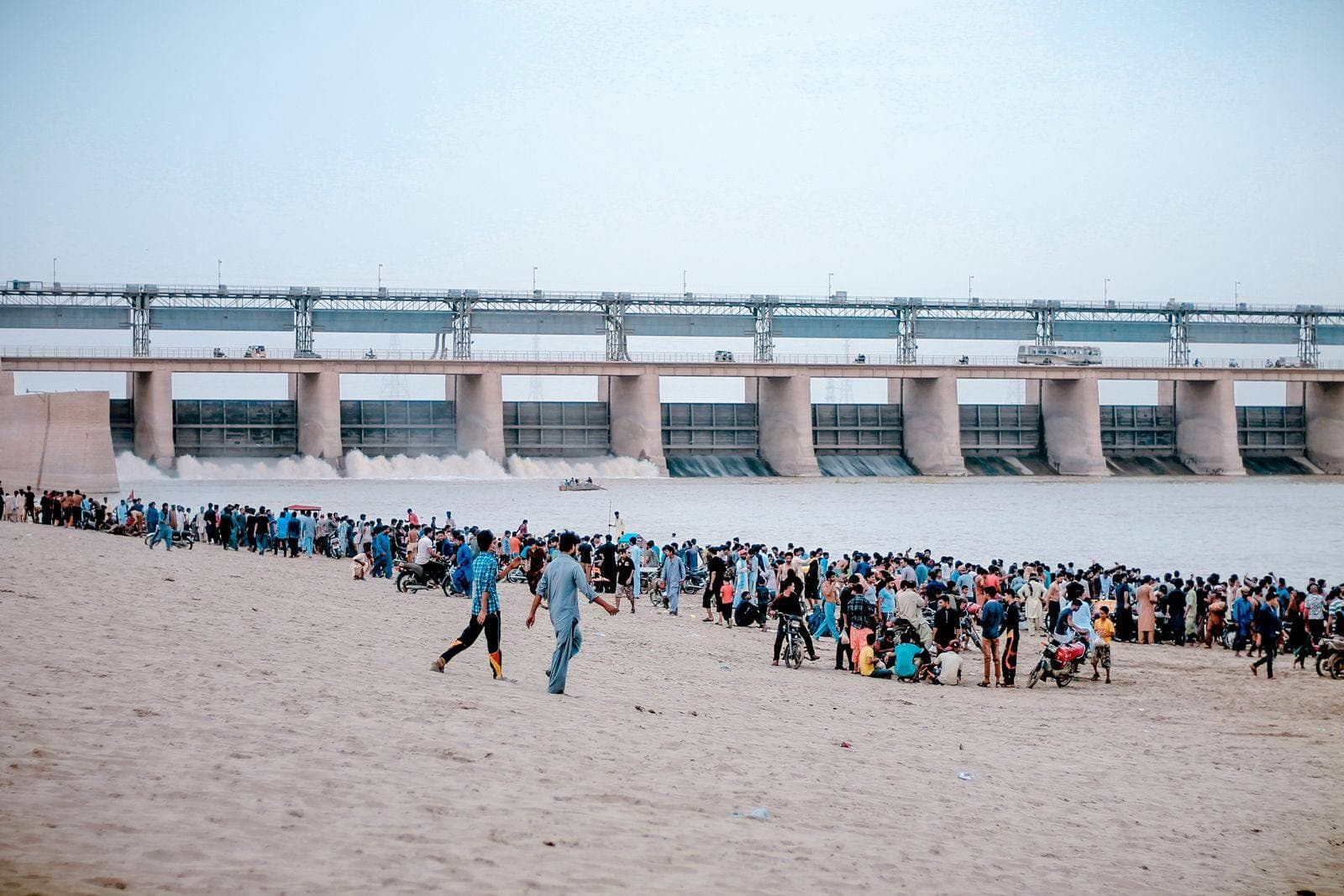 Crowds by the Sukkur Barrage on the Indus River
