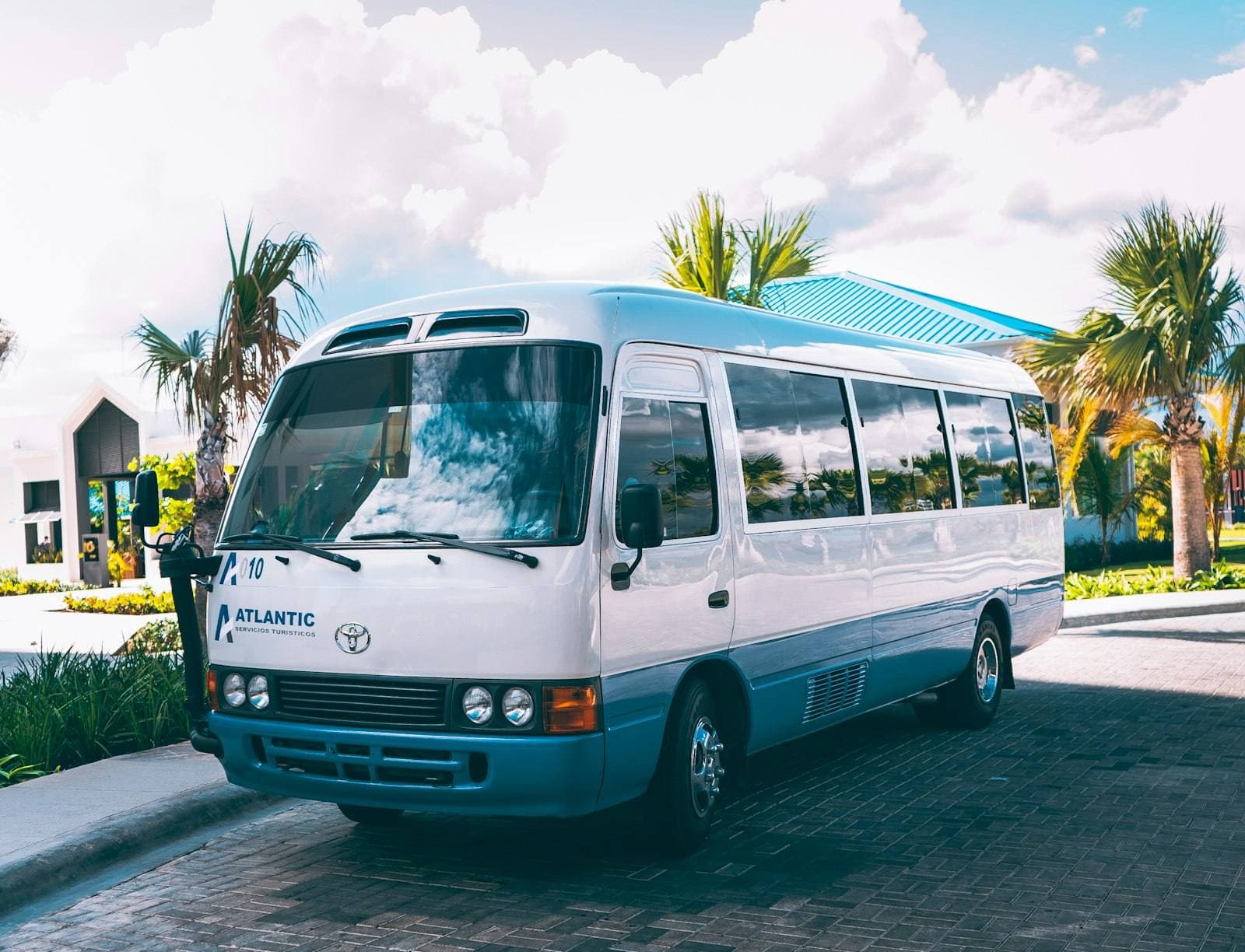 Toyota Coaster