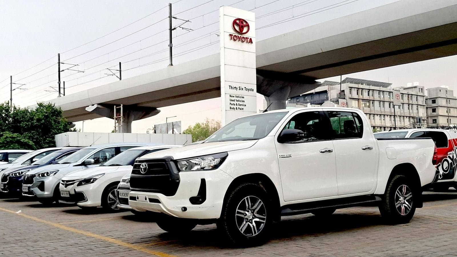 Toyota Hilux Revo